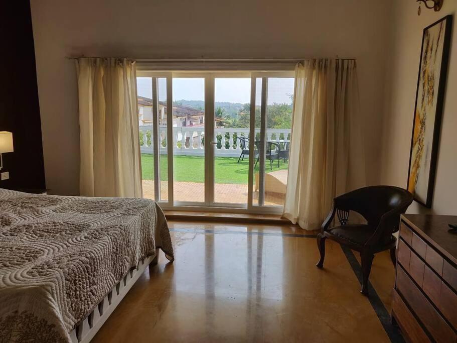Villa Nazuri W Caretaker Candolim Kültér fotó
