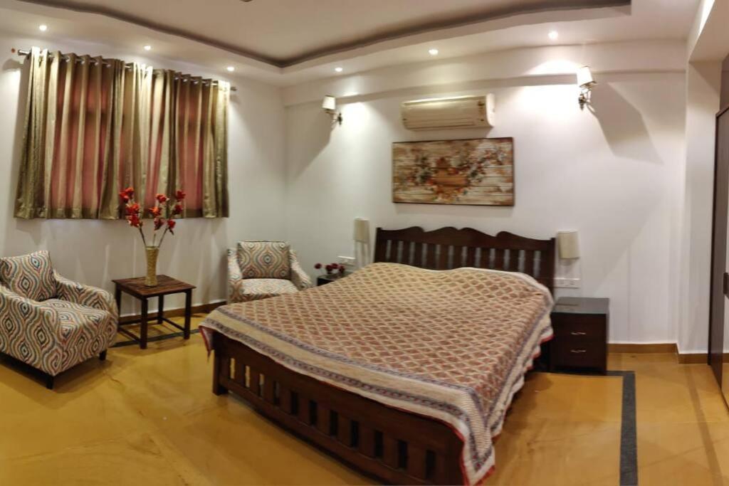 Villa Nazuri W Caretaker Candolim Kültér fotó
