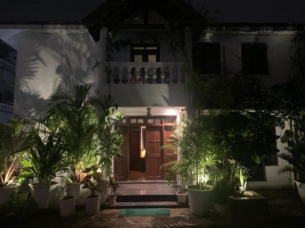 Villa Nazuri W Caretaker Candolim Kültér fotó